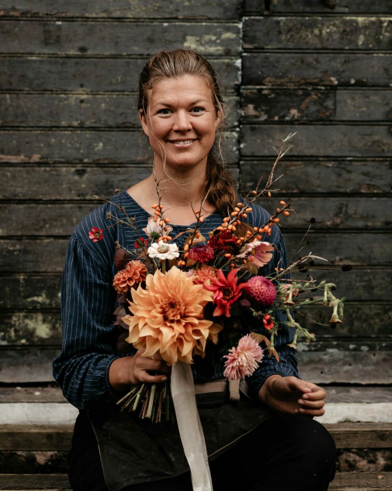Britta Levin har sin blomsterodling och ateljé på Röstånga mölla.
Foto: Claudia Mårtensson, den lilla fotobyrån.